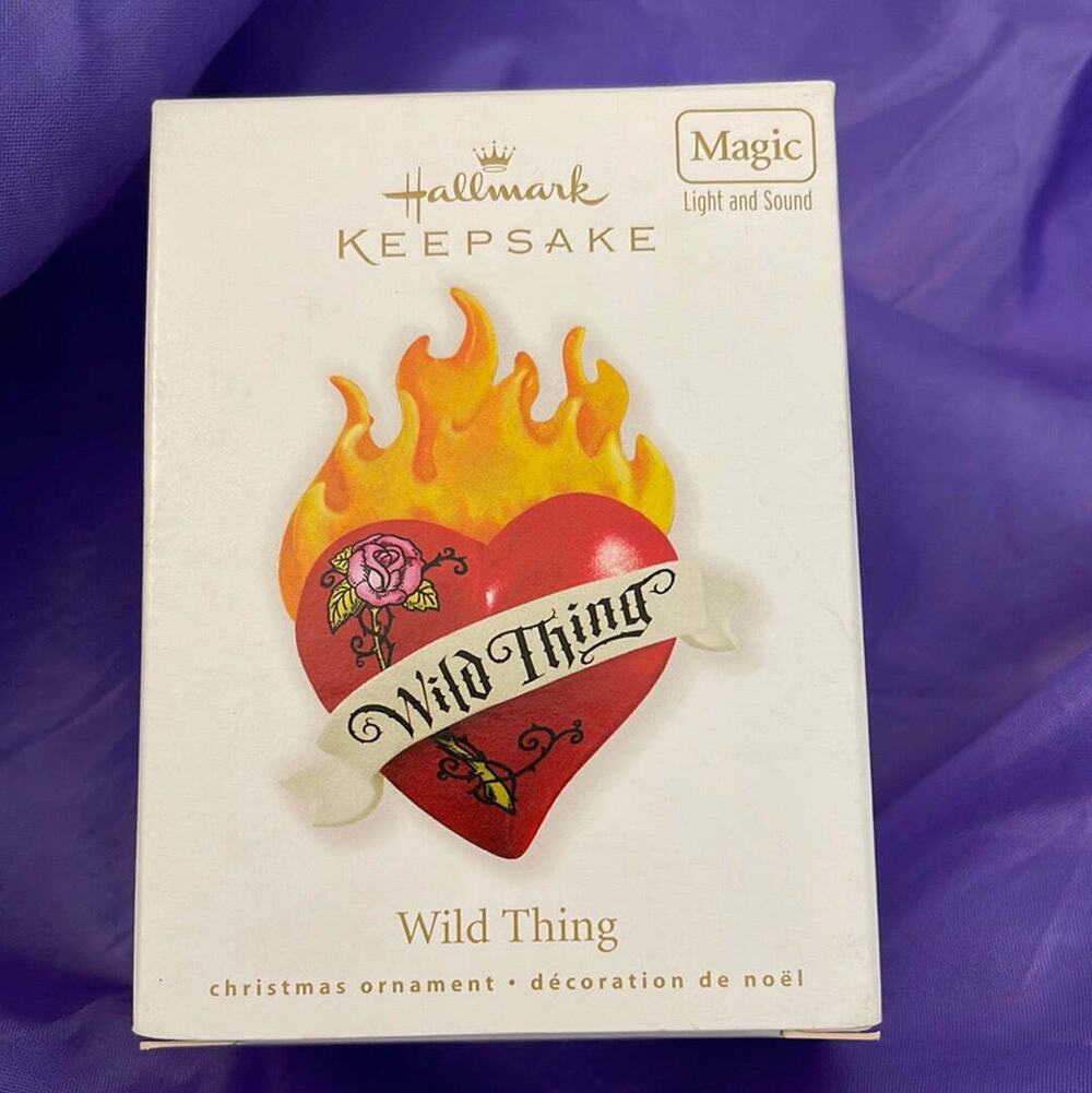 Hallmark Keepsake 2010 Wild Thing Heart Flame Ornament Light & Sound